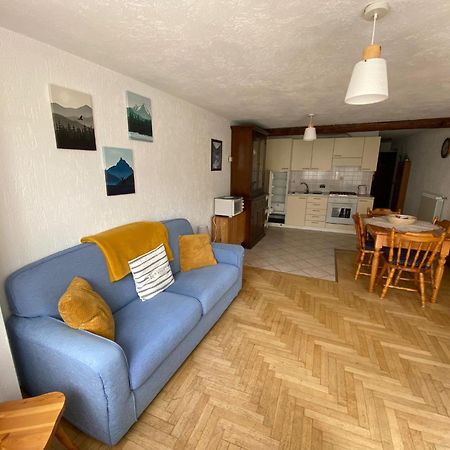 Casa Vacanze A ラ・サル エクステリア 写真