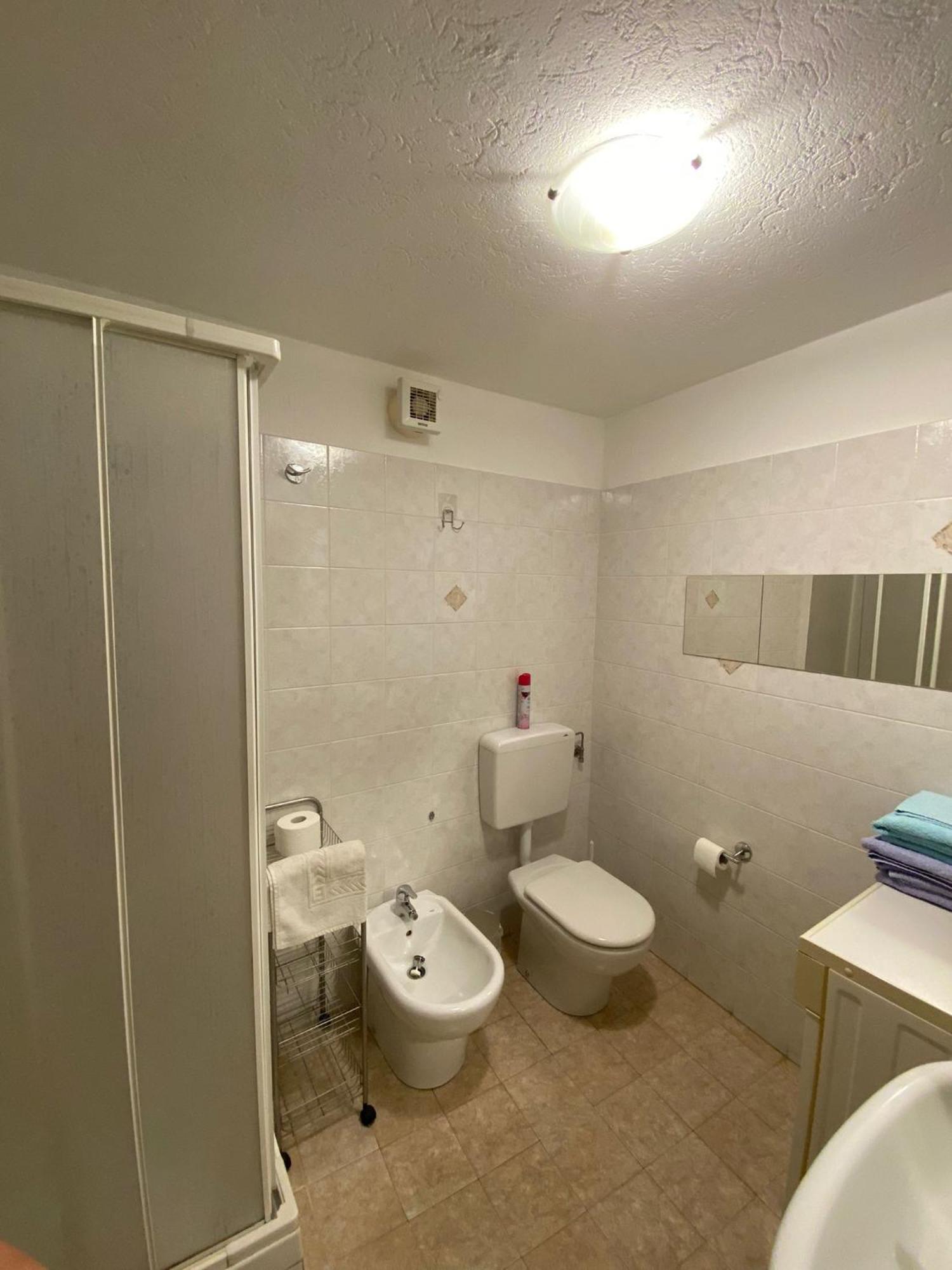 Casa Vacanze A ラ・サル エクステリア 写真